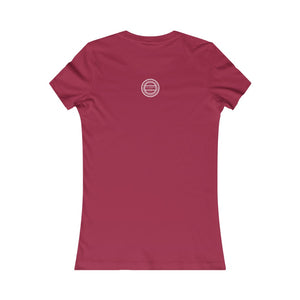 Camiseta Mujer "Sabe cositas" (Women's Favorite Tee - Dark)